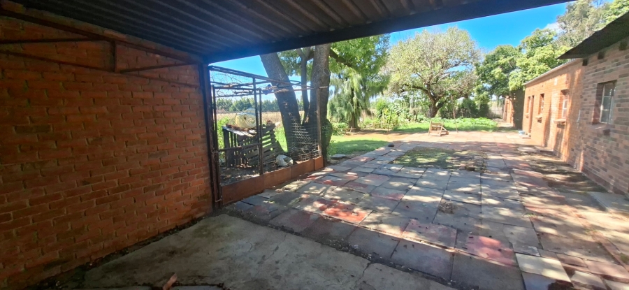 4 Bedroom Property for Sale in Roodewal Free State